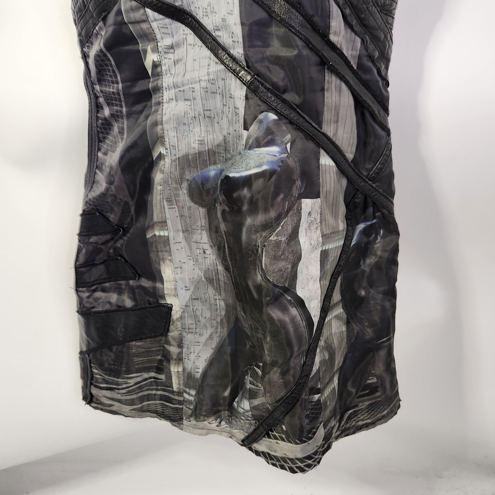 Chic Black and Gray Women's Mini Dress - Picture 5 of 9